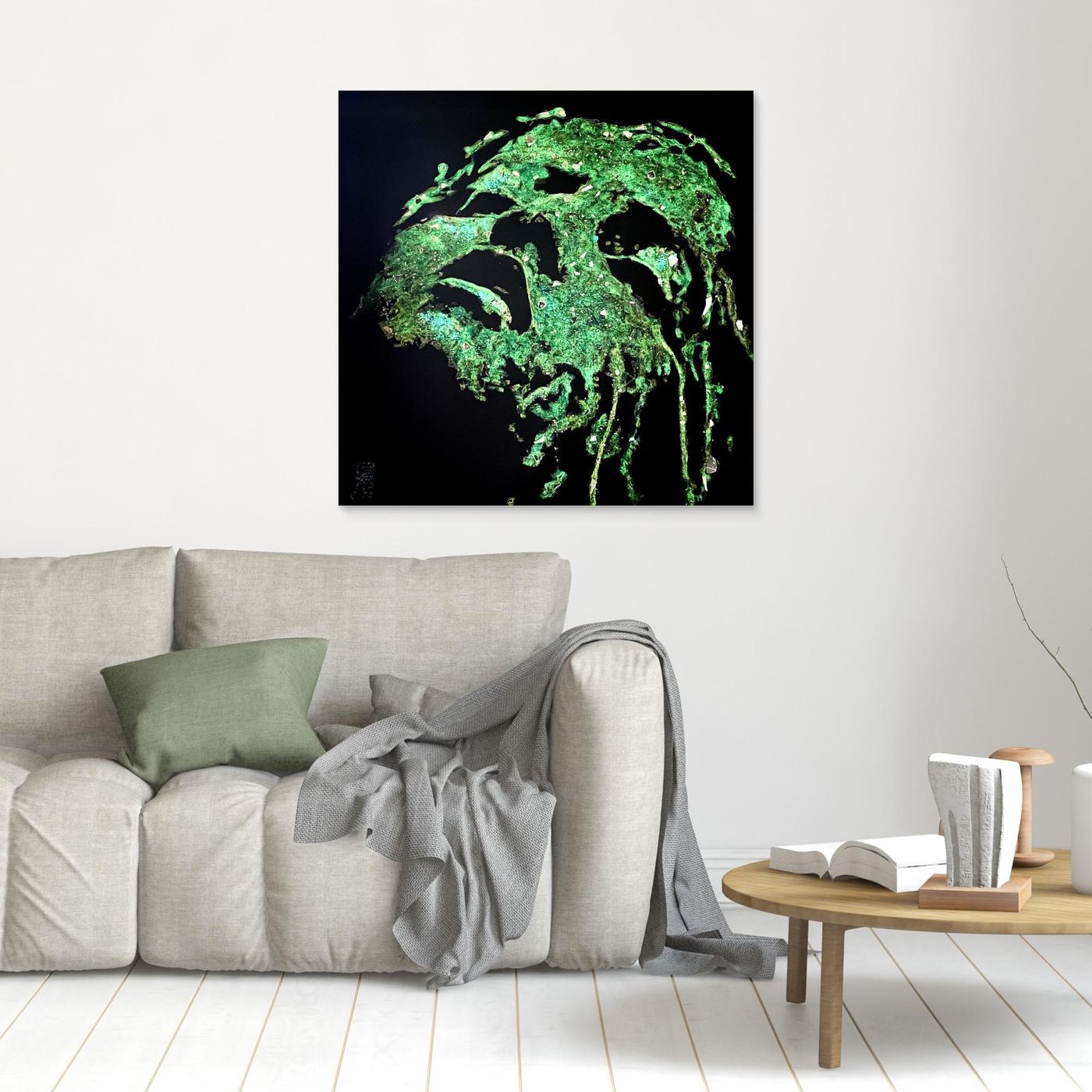 HM-ART1525A- Your fluorescent mask only weeps in the dark