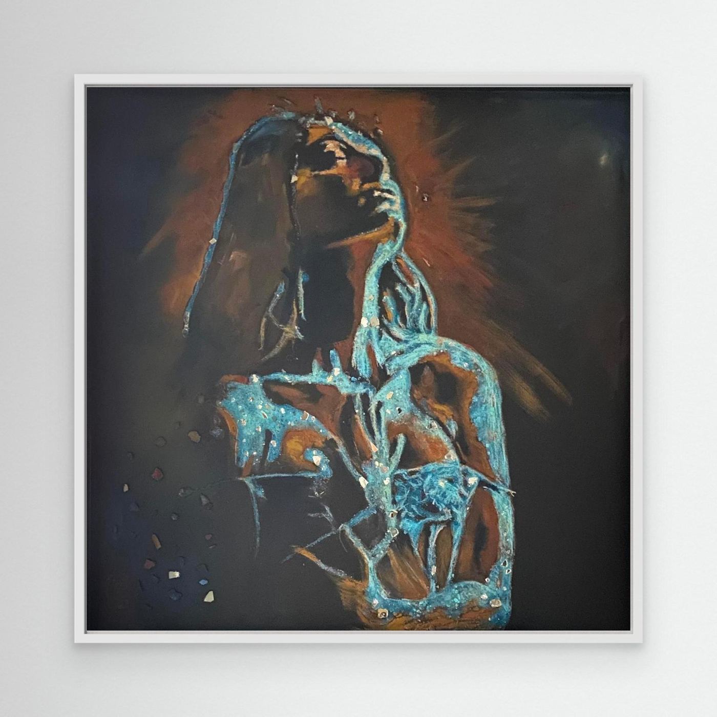 HM-ART1523- In the Dark She Shines