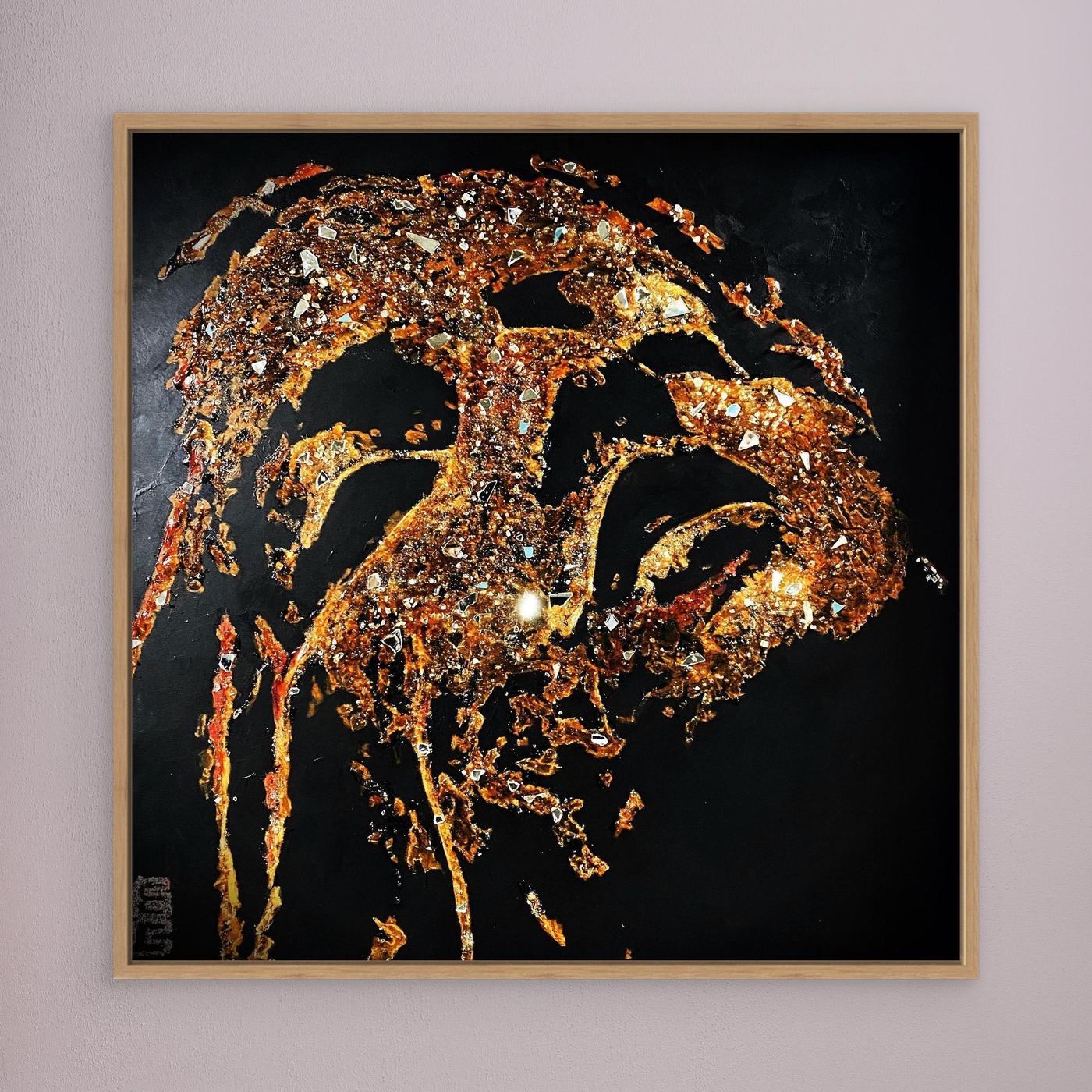 HM-ART1526- Your Burnt Gold mask only weeps in the dark