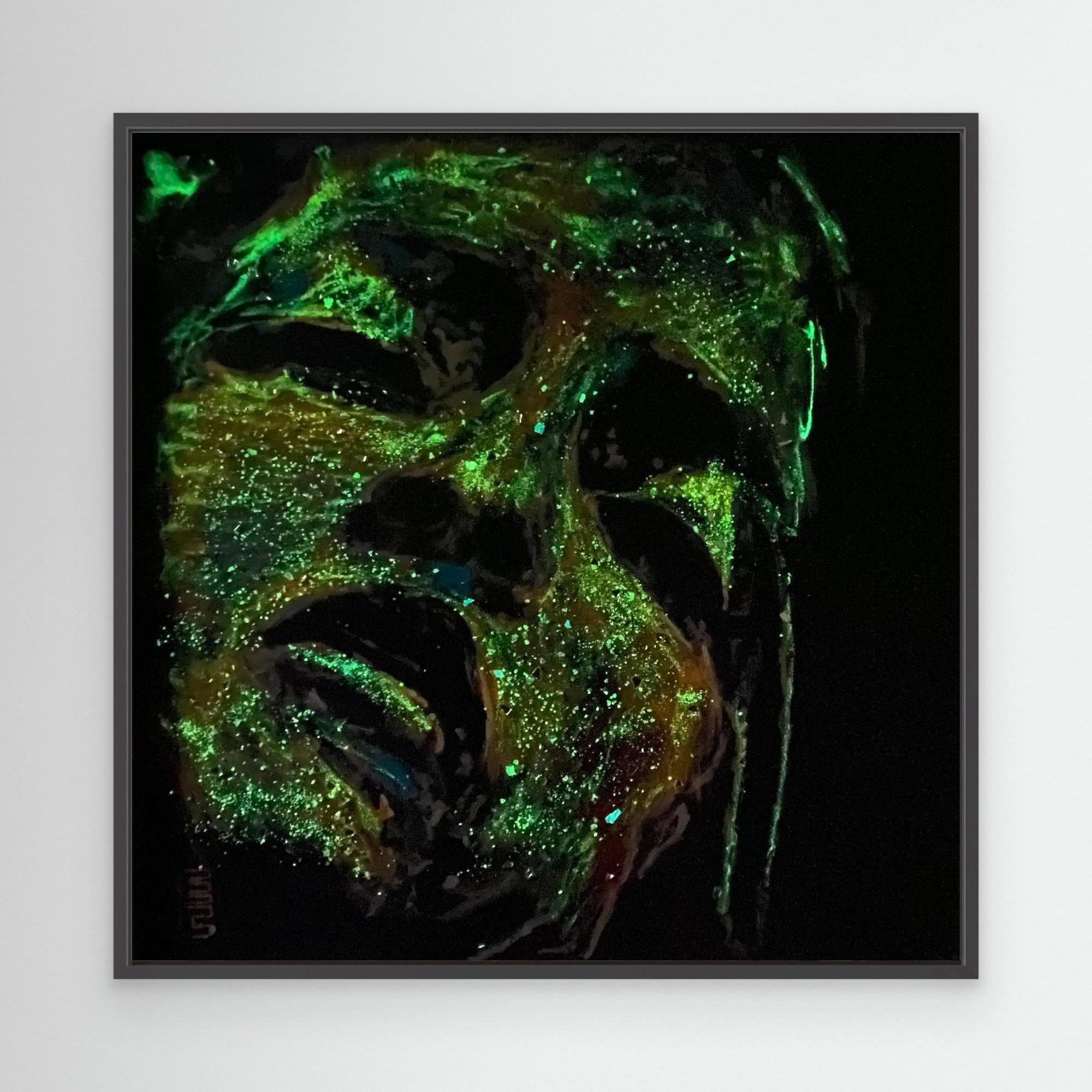 HM-ART1543A- The face that keeps burning- Fluorescent