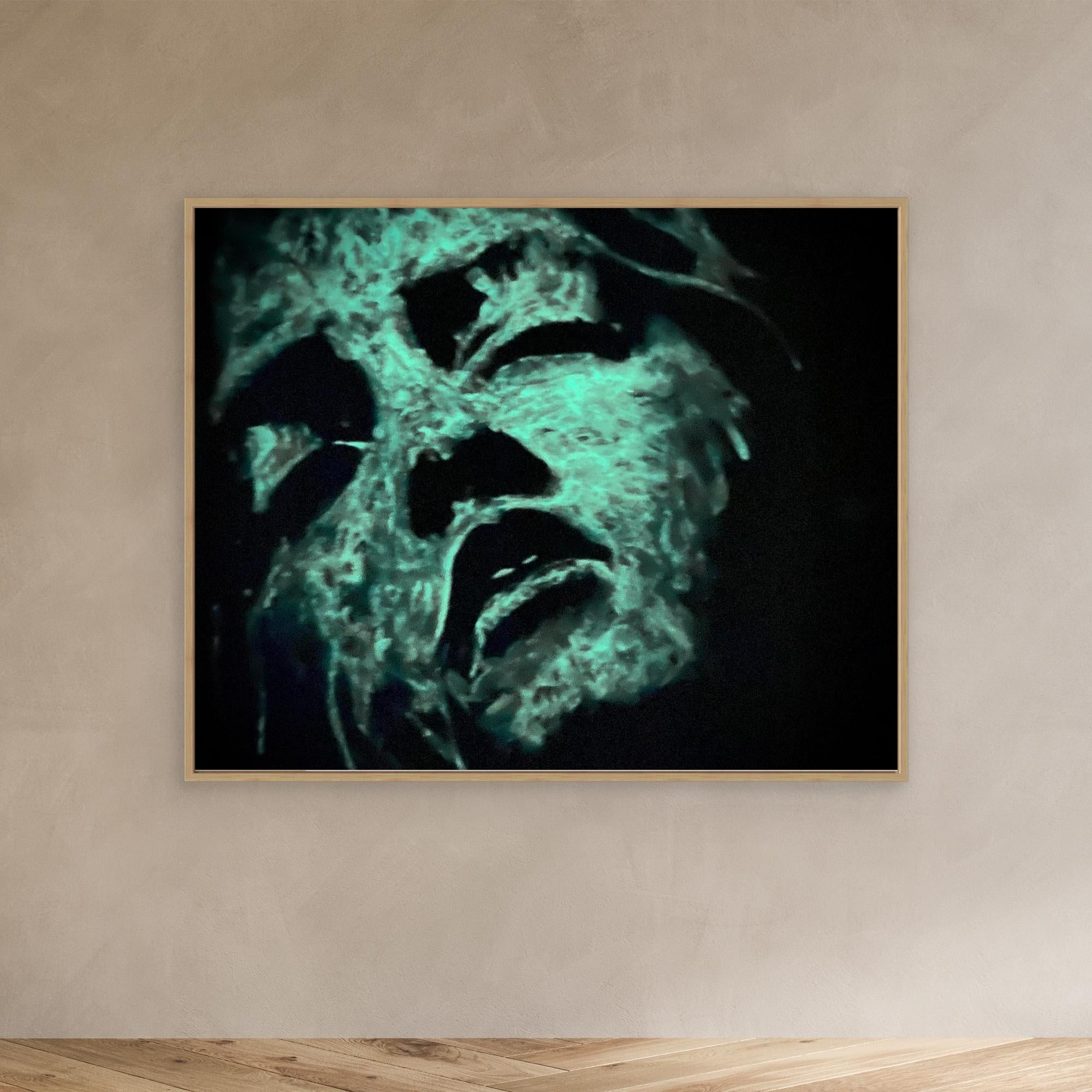 HM-ART1542A- Blue in the shadow- Fluorescent
